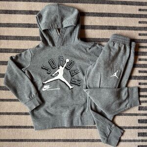 Nike Air Jordan 4y-5y Kids Gray Tracksuit